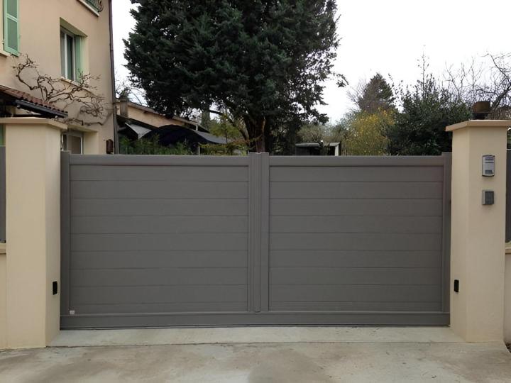 Vente et pose de porte d'entrée Fayence