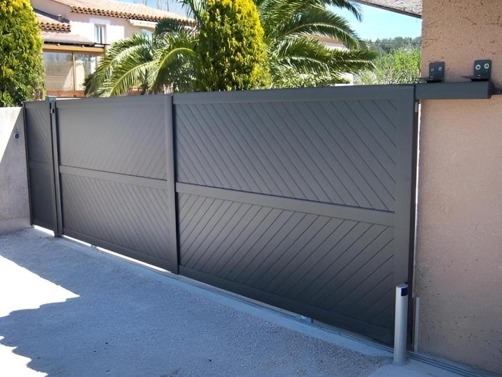 Porte d'entrée Fayence