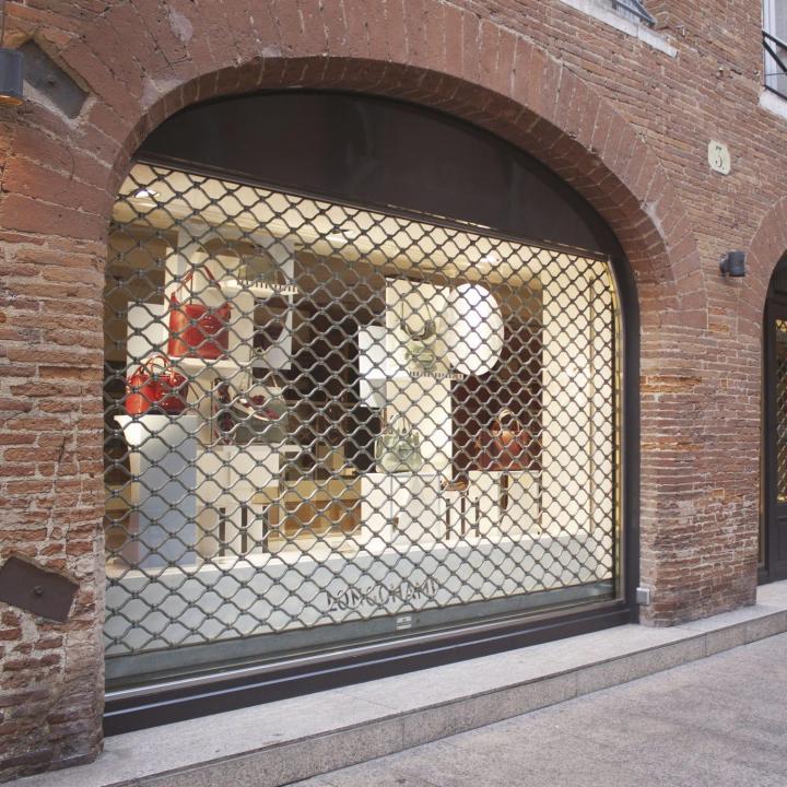 Vente et installation de rideaux métalliques