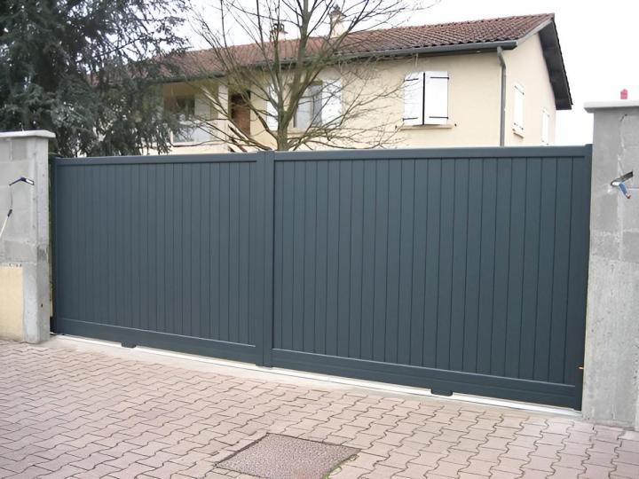 Vente et pose de porte d'entrée Fayence