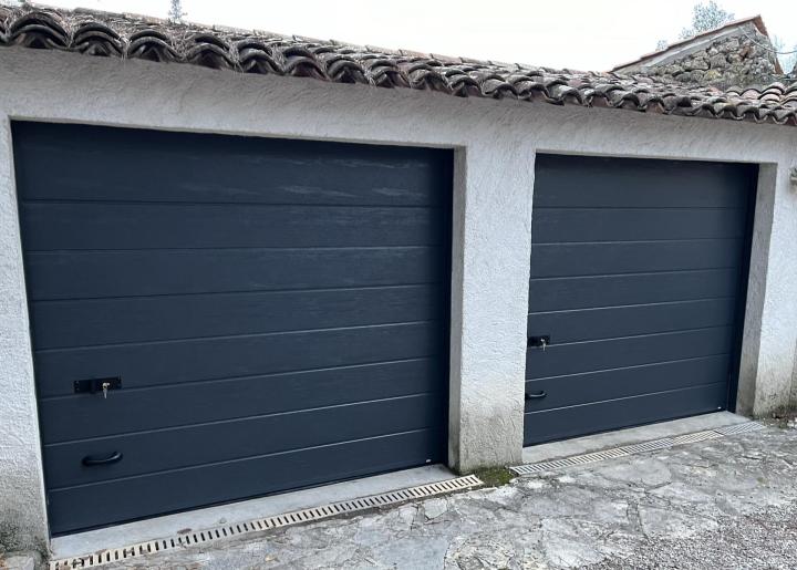 Fourniture et pose de tous types de portes de garages