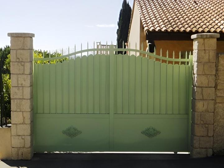 Porte d'entrée Fayence